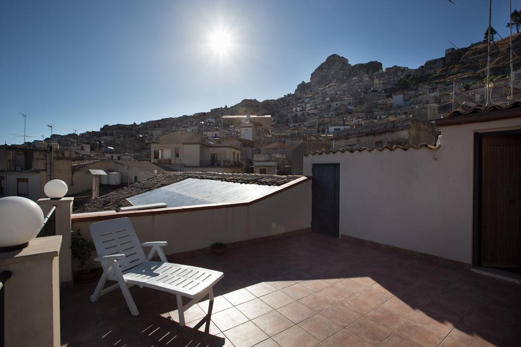 Bed And Breakfast Sotto Le Stelle Caltabellotta エクステリア 写真